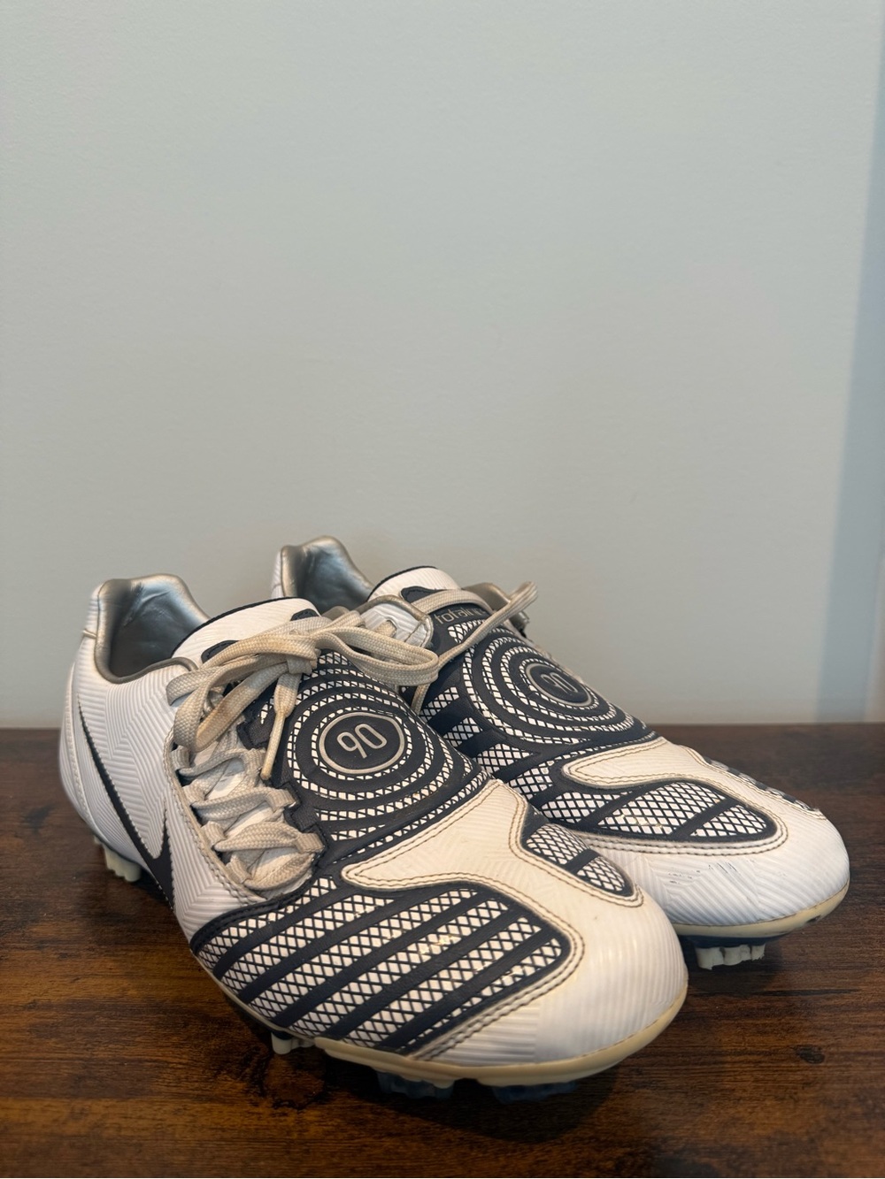 2008 Nike Total 90 Cleats
